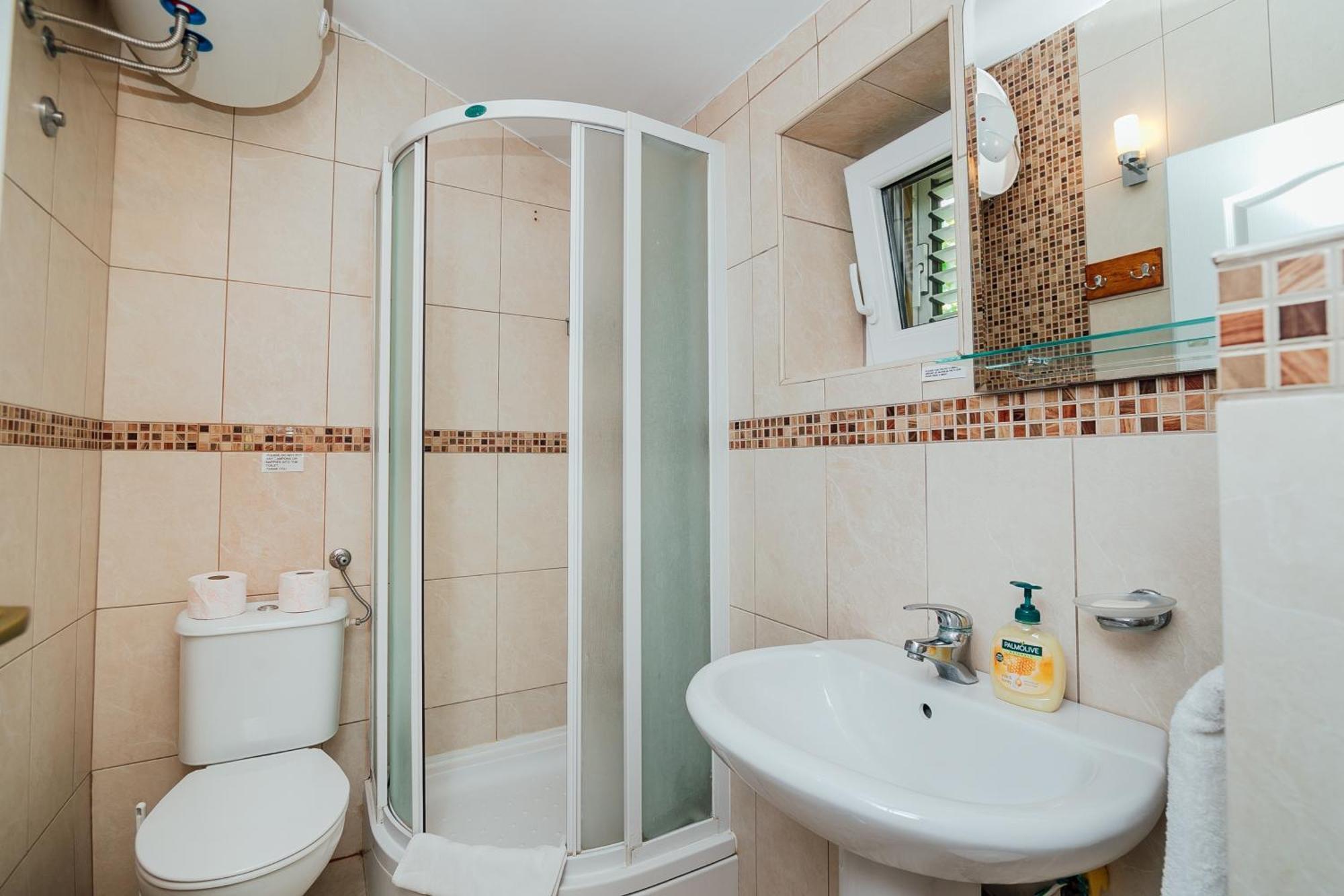Holiday Home Amanda Hollick Kotor Luaran gambar