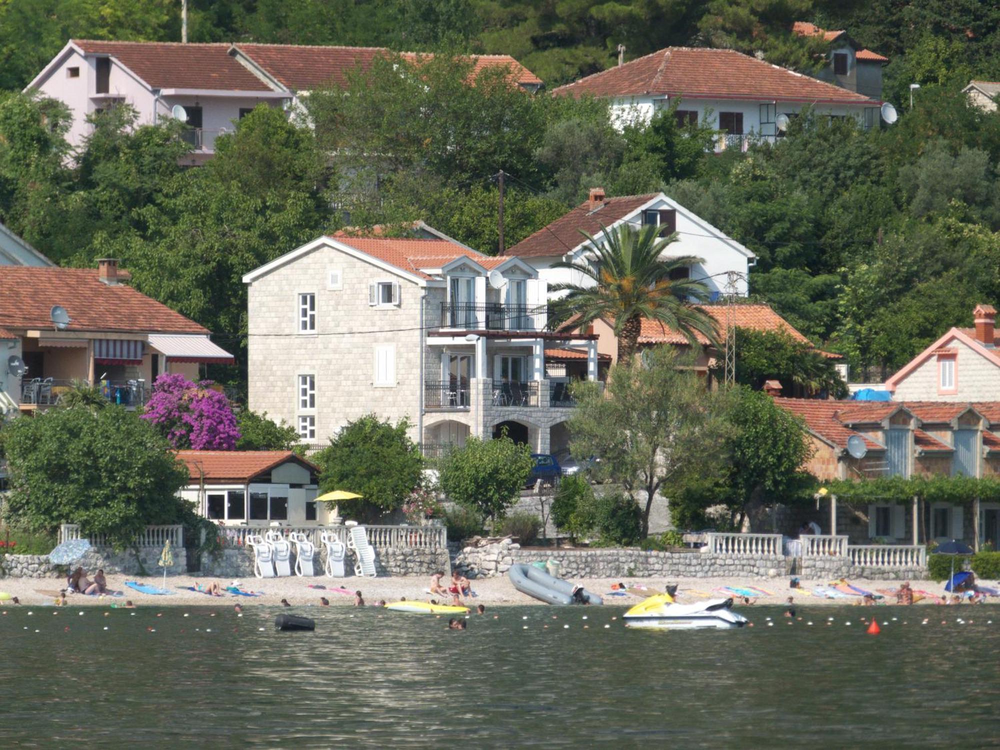 Holiday Home Amanda Hollick Kotor Luaran gambar